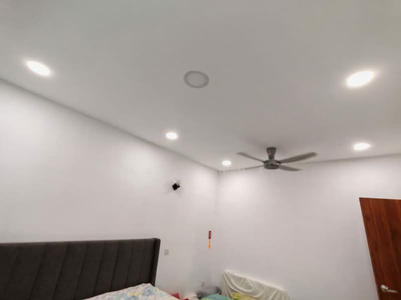 Rumah Teres 2-Tingkat untuk Dijual di Taman Bukit Serdang (Seri Kembangan) - Max Chua - Bedroom - PropertyGuru.com.my