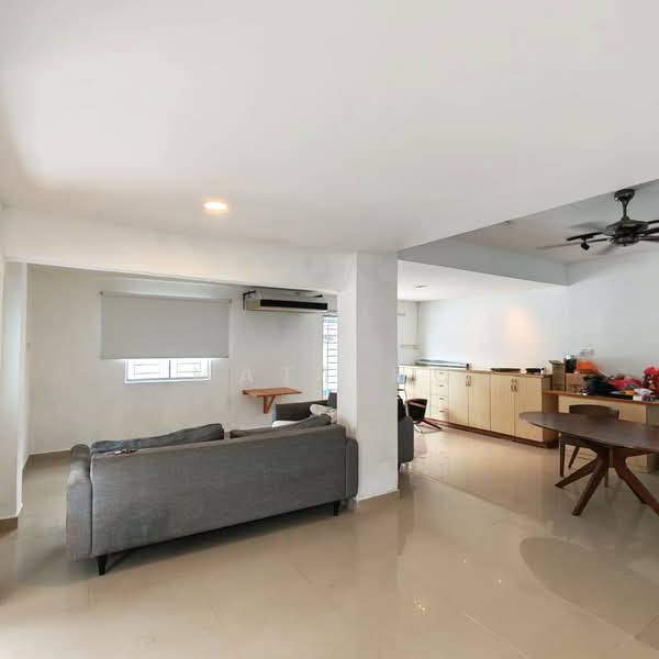 Townhouse for Sale in Balakong (Selangor) - Matt Ho - Living Room - PropertyGuru.com.my