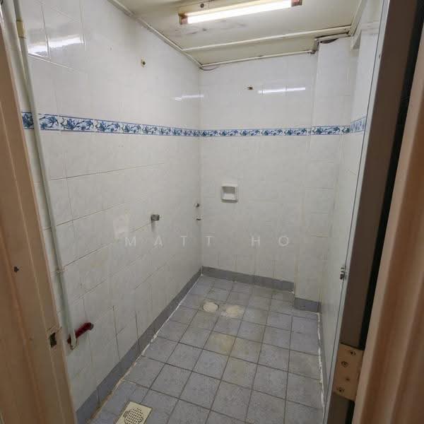 Townhouse for Sale in Balakong (Selangor) - Matt Ho - Bathroom - PropertyGuru.com.my