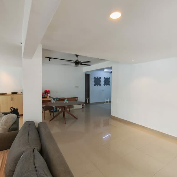 Townhouse for Sale in Balakong (Selangor) - Matt Ho - Living Room - PropertyGuru.com.my