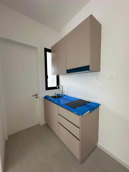 Service Residence for Sale at Laurel Residence - Yanny Koh - Kitchen - PropertyGuru.com.my