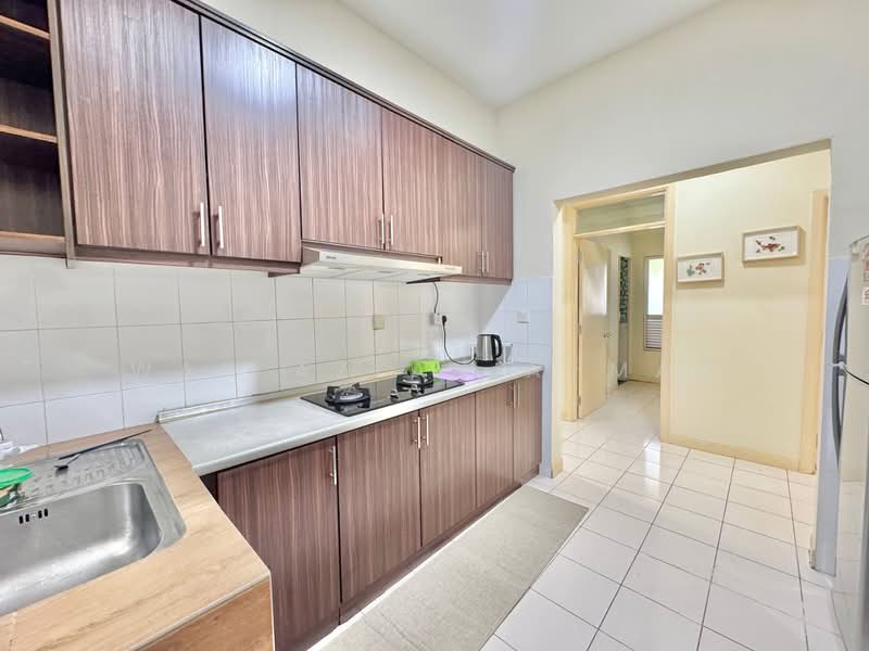 Condominium for Sale at Seri Maya Condominium - Wan Azlan Ahmad - PropertyGuru.com.my