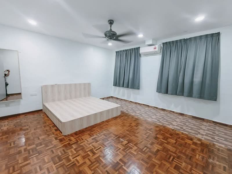 2-storey Terraced House for Sale in Bandar Selesa Jaya (Skudai) - May Lee - Bedroom - PropertyGuru.com.my