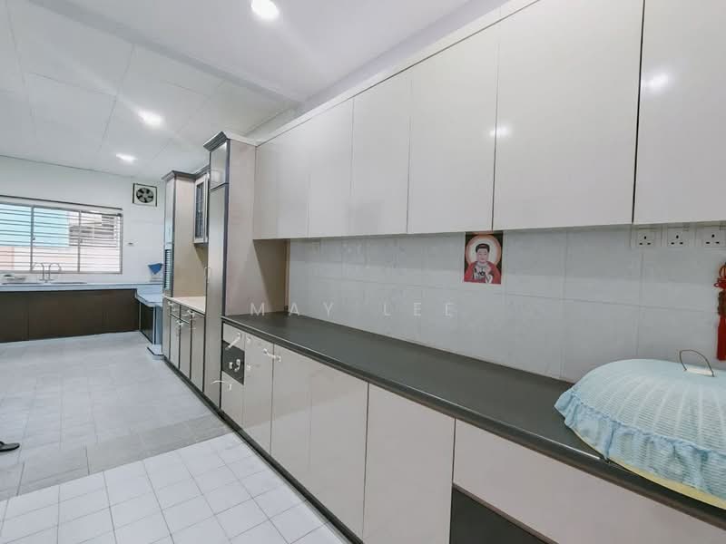 2-storey Terraced House for Sale in Bandar Selesa Jaya (Skudai) - May Lee - Kitchen - PropertyGuru.com.my