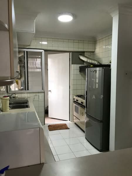 Condominium for Rent at Mont Kiara Pines - Tien Ee Yap - Kitchen - PropertyGuru.com.my