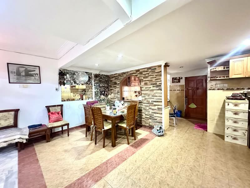 Rumah Teres untuk Dijual di Taman Samudra Teres (Batu Caves) - Luqman Zamri - Living Room - PropertyGuru.com.my