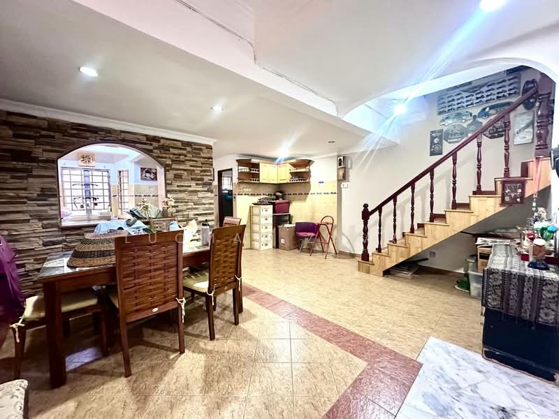 Rumah Teres untuk Dijual di Taman Samudra Teres (Batu Caves) - Luqman Zamri - Dining Room - PropertyGuru.com.my