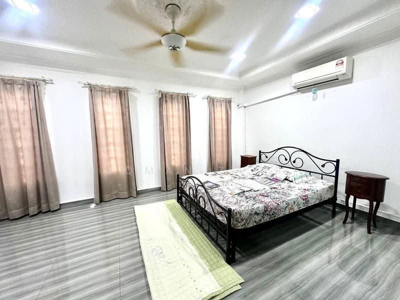 Rumah Teres untuk Dijual di Taman Samudra Teres (Batu Caves) - Luqman Zamri - Bedroom - PropertyGuru.com.my