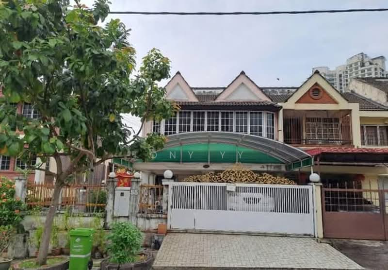 2-storey Terraced House for Sale in Taman Sri Hartamas (Sri Hartamas) - Tony YY - Exterior - PropertyGuru.com.my