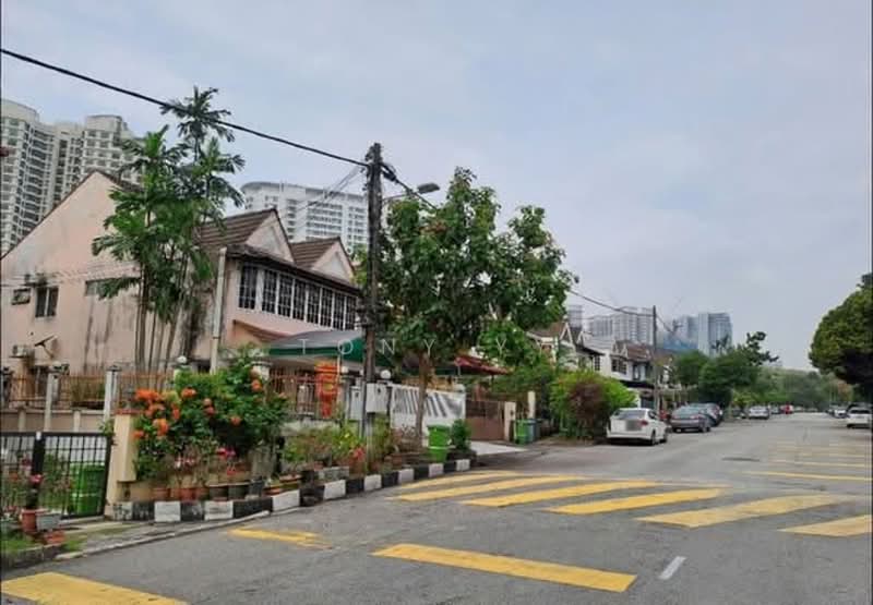 2-storey Terraced House for Sale in Taman Sri Hartamas (Sri Hartamas) - Tony YY - Exterior - PropertyGuru.com.my