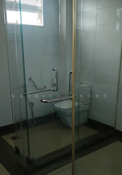 Bungalow House for Sale in Kota Kemuning (Shah Alam) - Nazmico Chong - Bathroom - PropertyGuru.com.my