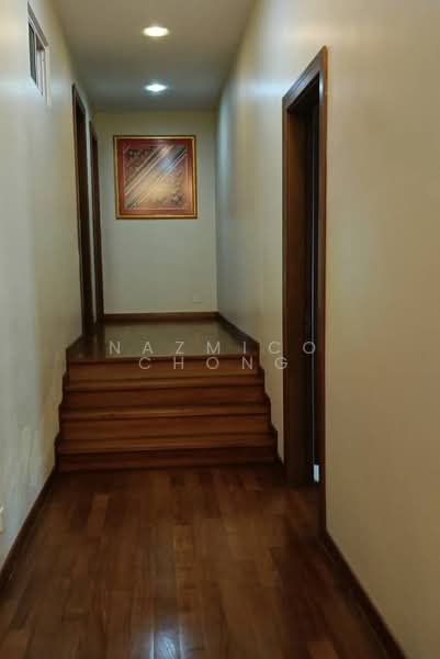 Bungalow House for Sale in Kota Kemuning (Shah Alam) - Nazmico Chong - Corridor - PropertyGuru.com.my