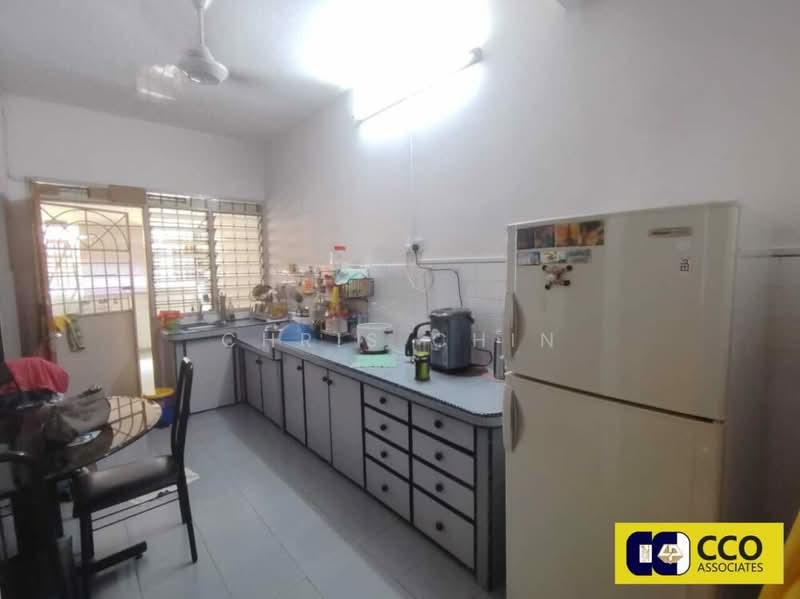 Rumah Teres 2-Tingkat untuk Dijual di Bercham (Ipoh) - Chris Chin - Kitchen - PropertyGuru.com.my