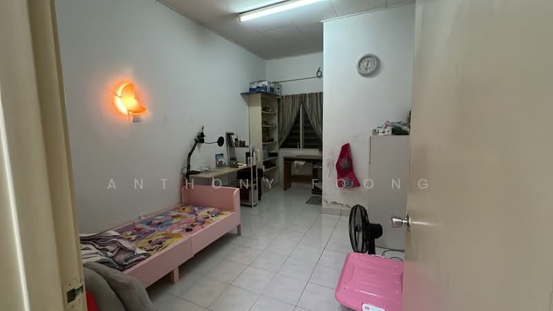 Terraced House for Sale in Taman Desa Karunmas (Balakong) - Anthony Foong - Bedroom - PropertyGuru.com.my