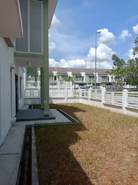 Shop / Office untuk Dijual di Puchong (Selangor) - Ng Hon Keong - Exterior - PropertyGuru.com.my