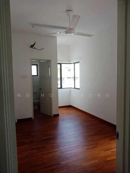 Shop / Office untuk Dijual di Puchong (Selangor) - Ng Hon Keong - Interior - PropertyGuru.com.my