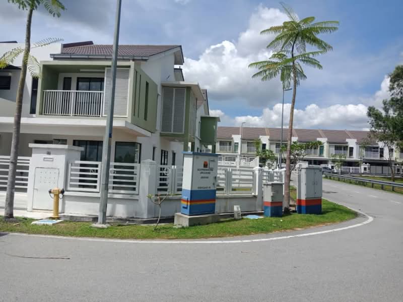 Shop / Office untuk Dijual di Puchong (Selangor) - Ng Hon Keong - Exterior - PropertyGuru.com.my