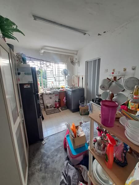 Flat for Sale at Rumah Pangsa Saga (Saga Suria) - Remy Lim - Kitchen - PropertyGuru.com.my
