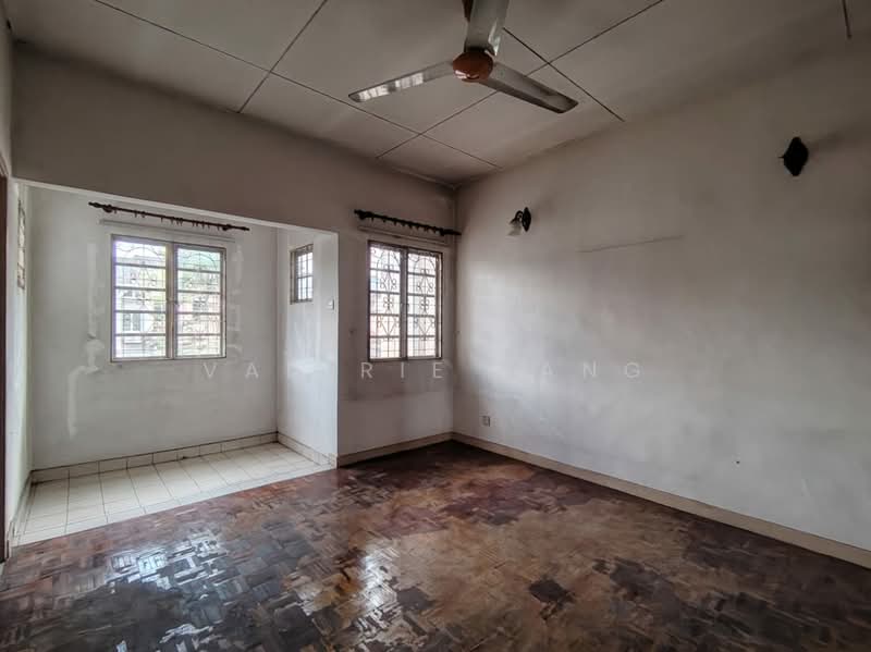 2-storey Terraced House for Sale in Usj 10 (Subang Jaya) - Valerie Tang - Interior - PropertyGuru.com.my