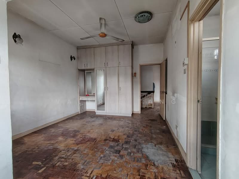 2-storey Terraced House for Sale in Usj 10 (Subang Jaya) - Valerie Tang - Bedroom - PropertyGuru.com.my