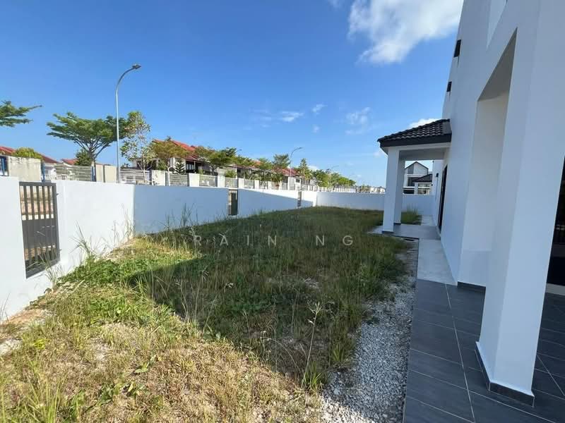 Rumah Teres 2-Tingkat untuk Dijual di Johor Bahru (Johor) - Rain Ng - Exterior - PropertyGuru.com.my
