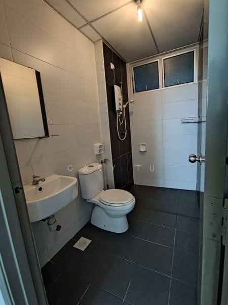 Kediaman Servis untuk Disewa di Larkin Heights - Gary Tu - PropertyGuru.com.my