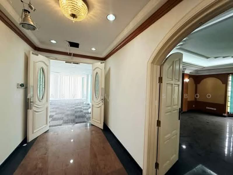 Bungalow House for Sale in Ampang Hilir (Ampang) - Magasvari A/P Saboo Basnayake - Entrance - PropertyGuru.com.my