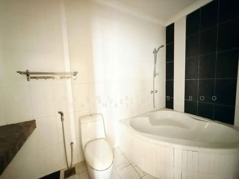 Bungalow House for Sale in Ampang Hilir (Ampang) - Magasvari A/P Saboo Basnayake - Bathroom - PropertyGuru.com.my