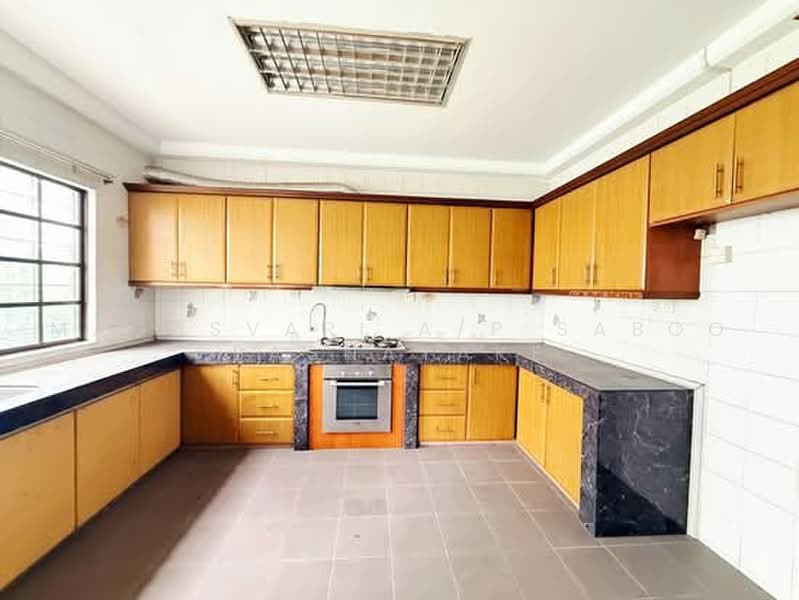 Bungalow House for Sale in Ampang Hilir (Ampang) - Magasvari A/P Saboo Basnayake - Kitchen - PropertyGuru.com.my