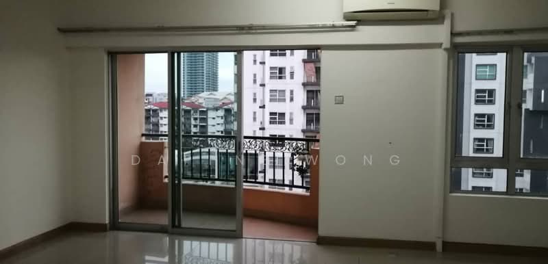 Kondominium untuk Dijual di Dynasty Garden Condominium - Daphne Wong - Balcony - PropertyGuru.com.my