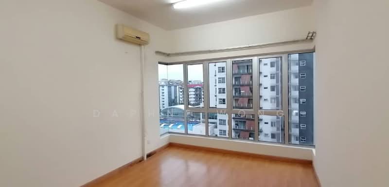 Kondominium untuk Dijual di Dynasty Garden Condominium - Daphne Wong - View - PropertyGuru.com.my