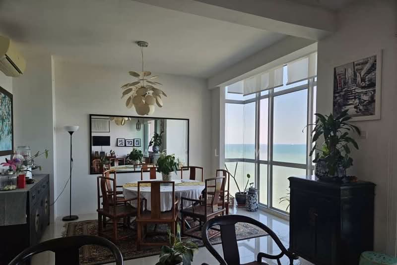 Condominium for Rent at 10 Island Resort - Jack Law - Dining Room - PropertyGuru.com.my