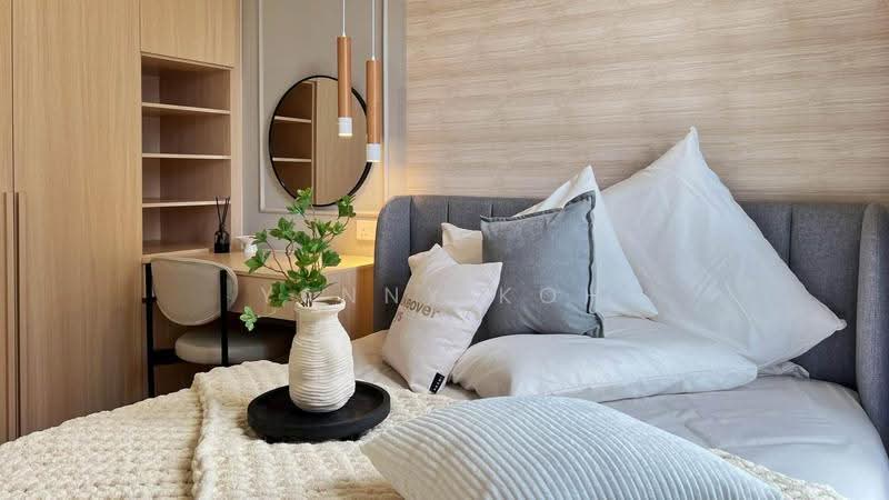 Service Residence for Sale at Southlink - Yanny Koh - Bedroom - PropertyGuru.com.my