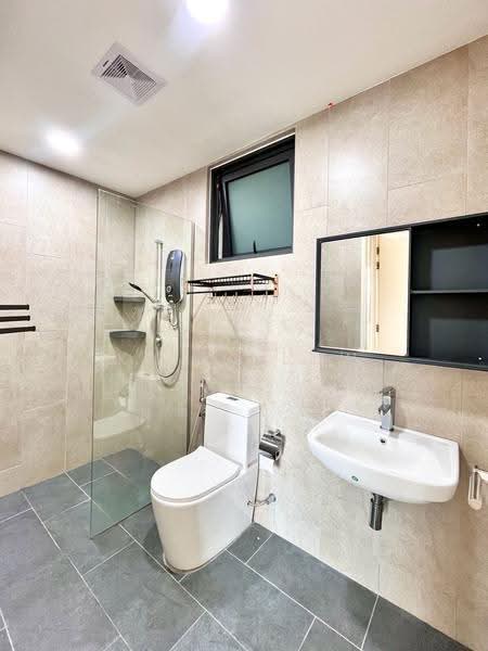 Service Residence for Sale at East Parc @ Manjalara - Keira Low - Bathroom - PropertyGuru.com.my