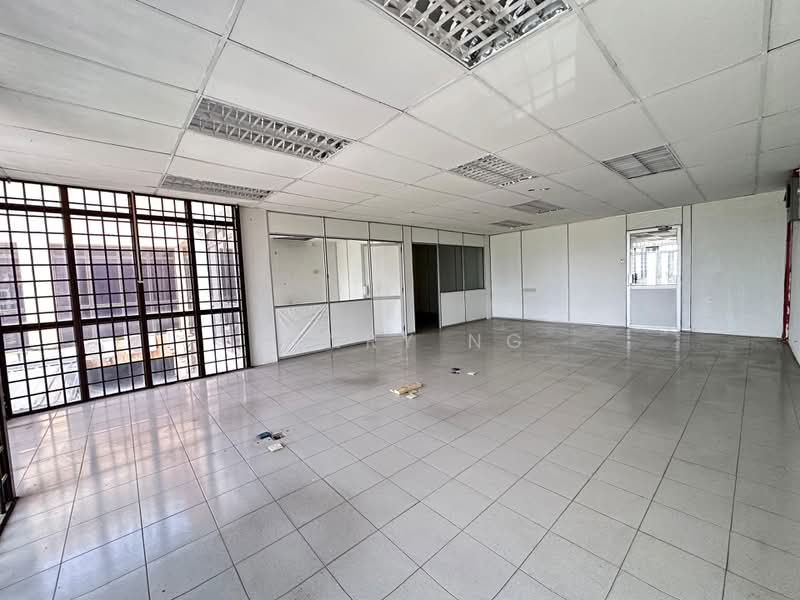Shop for Sale in Taman Inderawasih (Perai) - Henry Ng - Interior - PropertyGuru.com.my