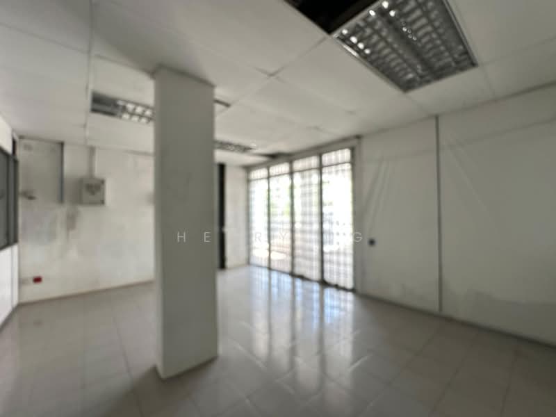 Shop for Sale in Taman Inderawasih (Perai) - Henry Ng - Interior - PropertyGuru.com.my