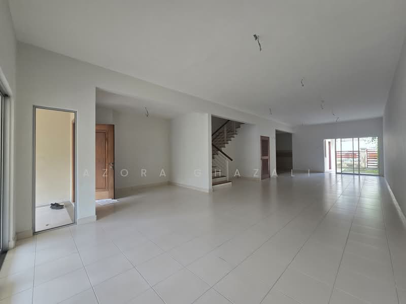 2-storey Terraced House for Sale in Denai Alam (Shah Alam) - Azora Ghazali - Living Room - PropertyGuru.com.my