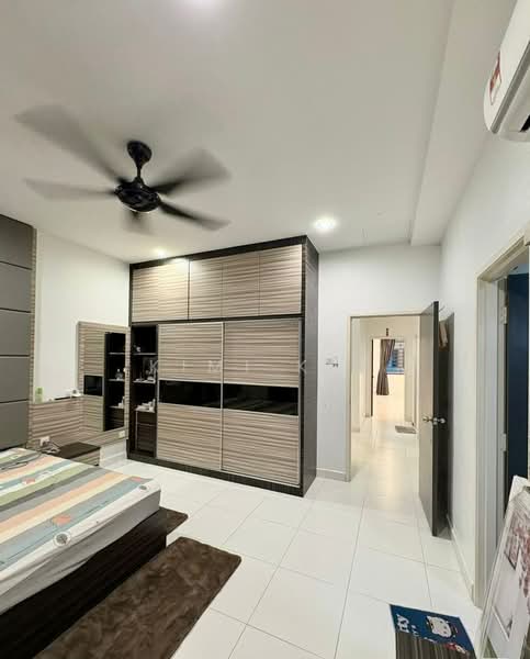 Rumah Teres 2-Tingkat untuk Dijual di Taman Mutiara Rini (Skudai) - Kimi Kiu - Bedroom - PropertyGuru.com.my