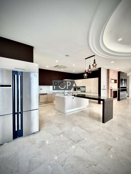 Condominium for Sale at 8 Gurney (The Shore Condominium) - Jeanette Hee - Kitchen - PropertyGuru.com.my