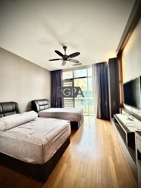 Condominium for Sale at 8 Gurney (The Shore Condominium) - Jeanette Hee - Bedroom - PropertyGuru.com.my