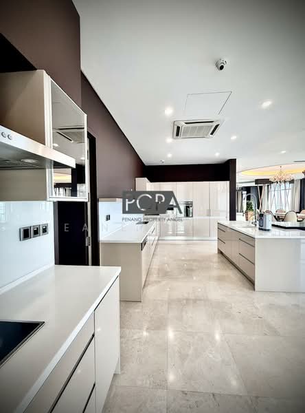 Condominium for Sale at 8 Gurney (The Shore Condominium) - Jeanette Hee - Kitchen - PropertyGuru.com.my