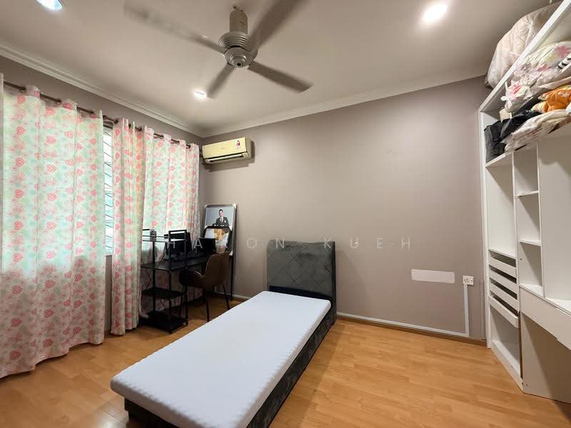 Rumah Berkembar untuk Dijual di Kuching (Sarawak) - Sharon Kueh - Bedroom - PropertyGuru.com.my