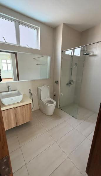 Kediaman Servis untuk Disewa di Grandview 360 - Vlien Lua - Bathroom - PropertyGuru.com.my