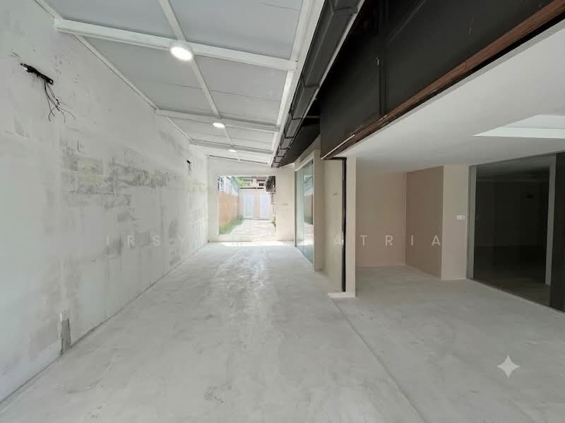 Shop for Rent in Bangsar (Kuala Lumpur) - Irsyam Sjatria - Interior - PropertyGuru.com.my
