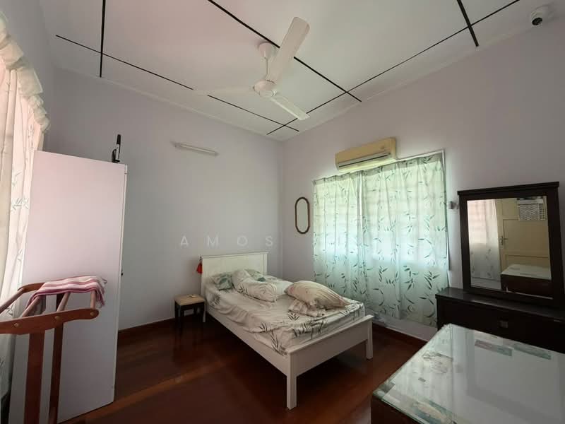 Rumah Berkembar untuk Dijual di Island Park (Jelutong) - Amos Sin - Bedroom - PropertyGuru.com.my