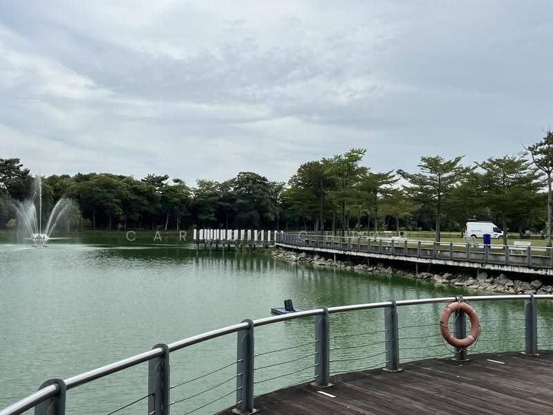 2-storey Terraced House for Sale in Lake Edge (Puchong) - Carrey Chiah - Exterior - PropertyGuru.com.my