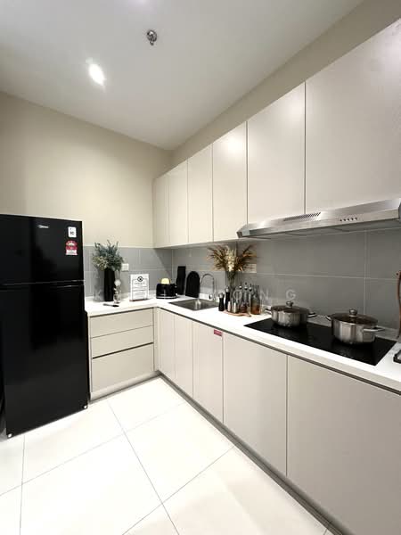 Kondominium untuk Dijual di Elmora Condominium - Kiki Wong - Kitchen - PropertyGuru.com.my