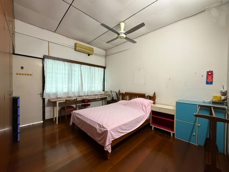 Rumah Berkembar untuk Dijual di Island Park (Jelutong) - Amos Sin - Bedroom - PropertyGuru.com.my