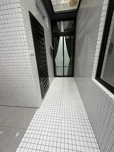 Rumah Kluster untuk Dijual di Taman Eco Cascadia (Tebrau) - Darren Hong - Corridor - PropertyGuru.com.my