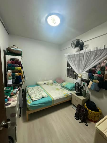 Kondominium untuk Dijual di Sri Suajaya Condominium - Elvis Kok - Bedroom - PropertyGuru.com.my